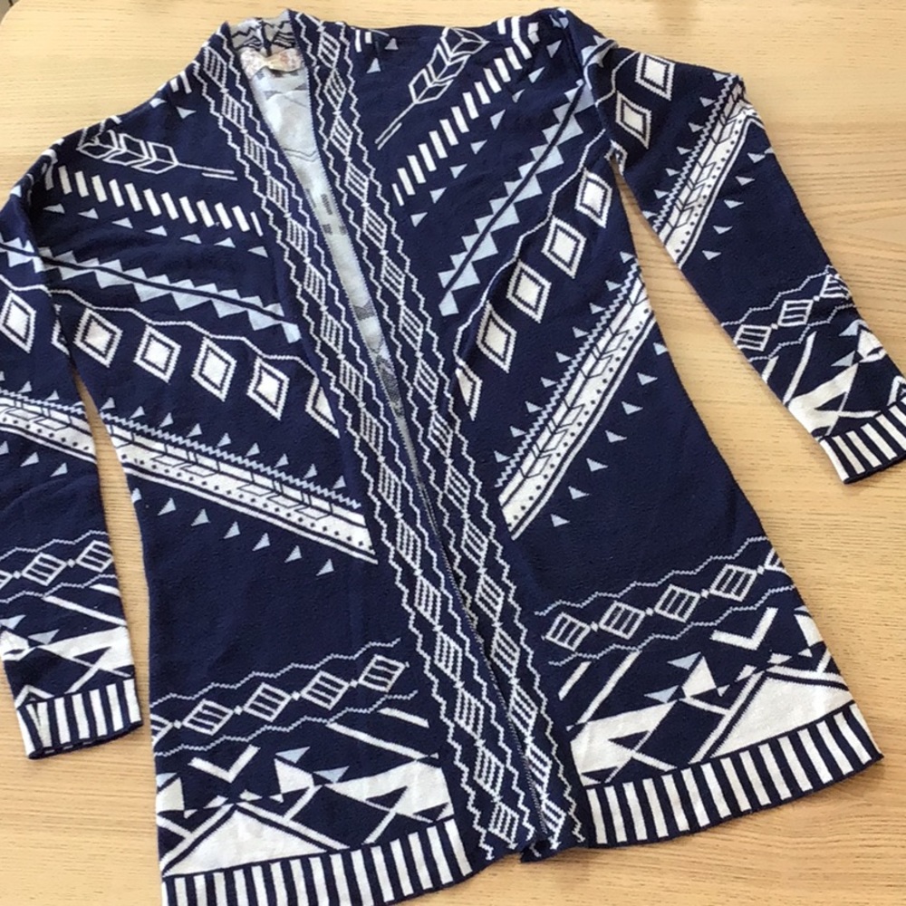 Patterned cardigan